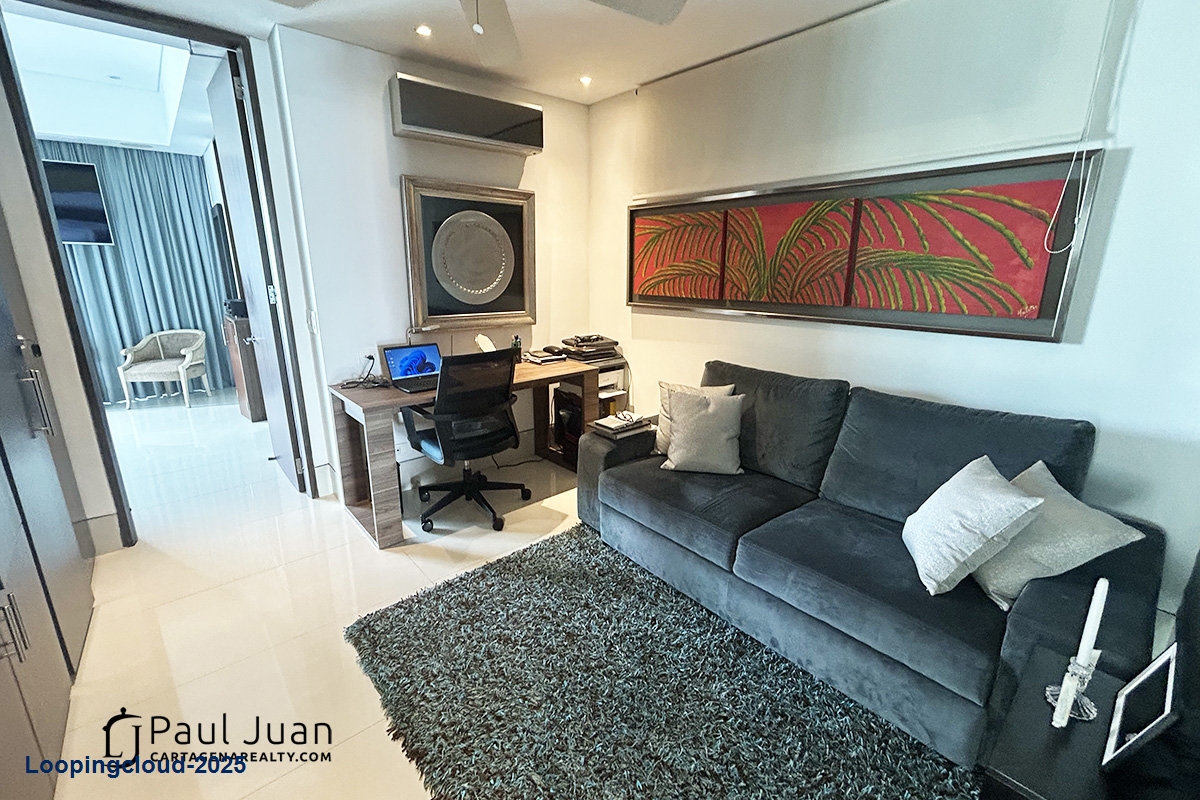 Luxurious Beachfront Apartment in Castillogrande