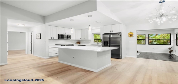 1047 DEER HOLLOW WAY Sarasota Florida, 34232 | Exclusive Family Home