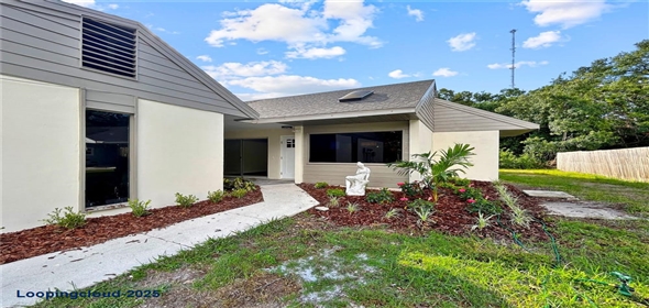 5136 CEDAR HAMMOCK DRIVE Sarasota Florida, 34232 | Beautifully Renovated Home