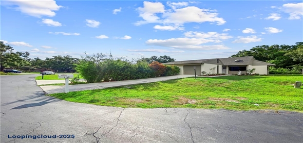 5136 CEDAR HAMMOCK DRIVE Sarasota Florida, 34232 | Beautifully Renovated Home