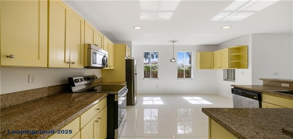 7411 NW 114th Ct Doral Florida, 33178 | Exceptional Townhouse in The Reserve at Doral – Priced for Quick Sale