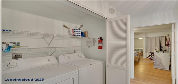 4333 TRAILS DRIVE #10-1 Sarasota Florida, 34232 | Fantastic Home in the Community of Lakes of Sarasota