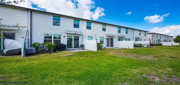1645 Lindley Street Mangonia Park Florida, 33407 | Modern Townhome Oasis in West Palm Beach