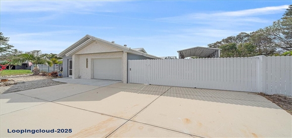 5002 BUNYAN STREET Sarasota Florida, 34232 | Centrally Located Home