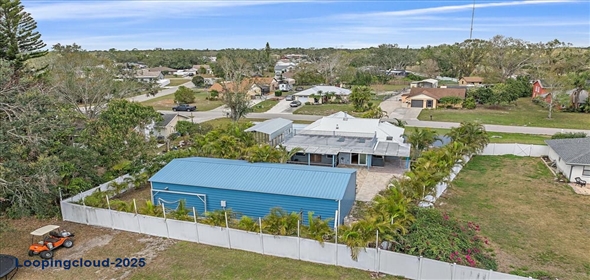 5002 BUNYAN STREET Sarasota Florida, 34232 | Centrally Located Home