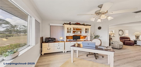 3941 GLEN OAKS DRIVE E #32 Sarasota Florida, 34232 | Exclusive Lakeview Home