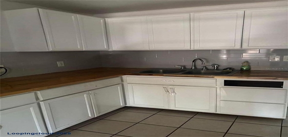 27 TUCKER AVENUE Sarasota Florida, 34232 | Beautifully Manteined Home