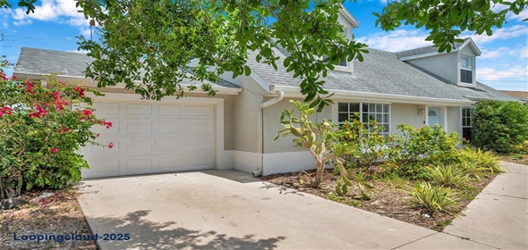 3865 GATEWOOD DRIVE Sarasota Florida, 34232 | Charming House in Tamaron Community