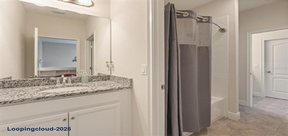 4548 CHINKAPIN DRIVE Sarasota Florida, 34232 | Charming Townhome