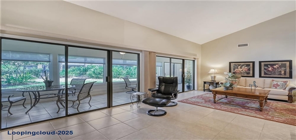 4555 CHANDLERS FORDE #47 Sarasota Florida, 34235 | Updated Beautiful Home