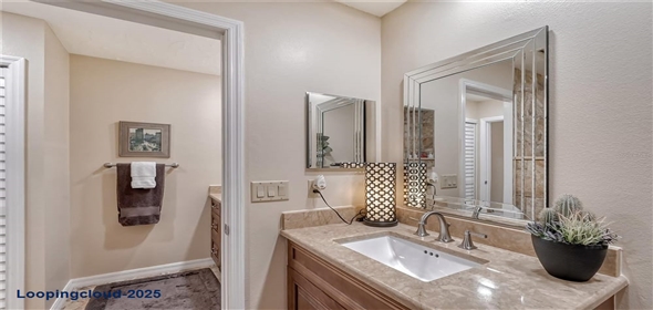 4555 CHANDLERS FORDE #47 Sarasota Florida, 34235 | Updated Beautiful Home
