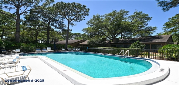 4555 CHANDLERS FORDE #47 Sarasota Florida, 34235 | Updated Beautiful Home