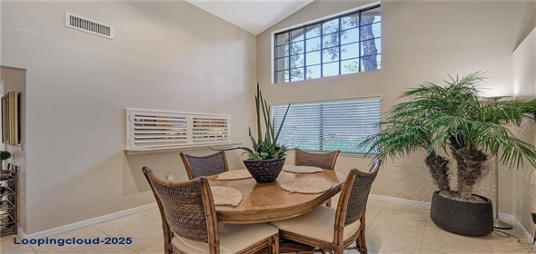 4555 CHANDLERS FORDE #47 Sarasota Florida, 34235 | Updated Beautiful Home