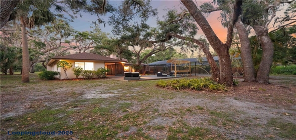 4916 HIDDEN OAKS TRAIL Sarasota Florida, 34232 | Stunning Residence