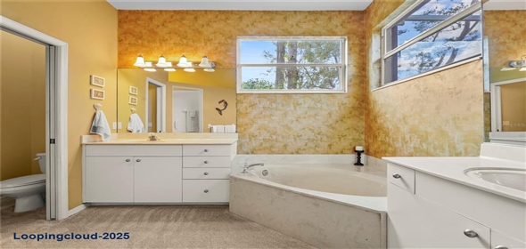 28 TALL TREES COURT Sarasota Florida, 34232 | Beautiful Gem in Sarasota