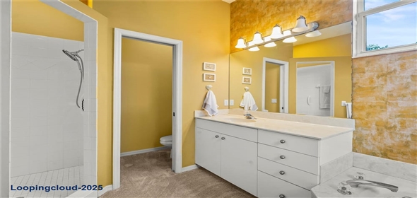 28 TALL TREES COURT Sarasota Florida, 34232 | Beautiful Gem in Sarasota