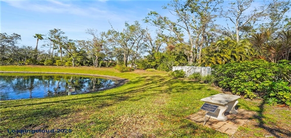 28 TALL TREES COURT Sarasota Florida, 34232 | Beautiful Gem in Sarasota