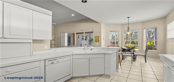 28 TALL TREES COURT Sarasota Florida, 34232 | Beautiful Gem in Sarasota