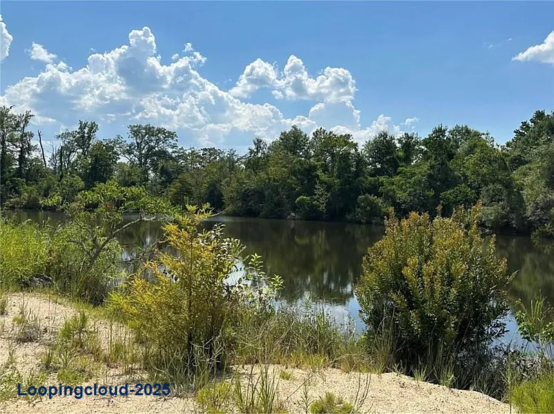 Lakefront Lot with River Access