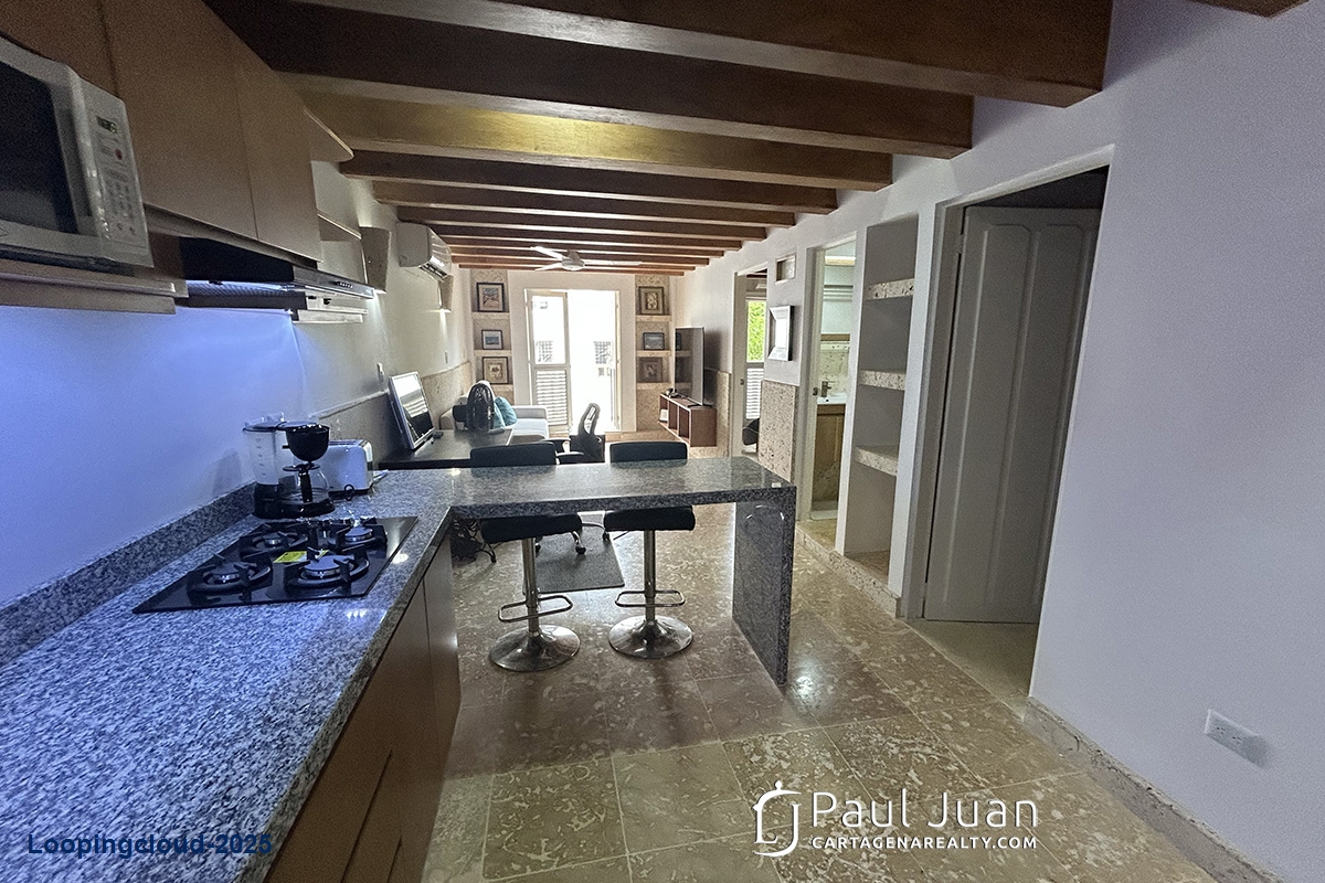 Charming 2BR in Historic Center