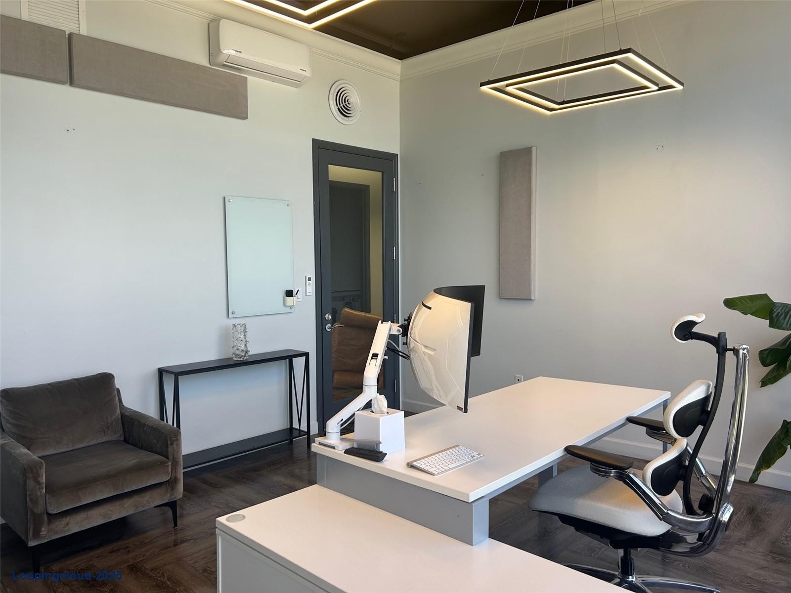Turnkey Class-A Office Suite in North Miami – Fully Furnished & Move-In Ready