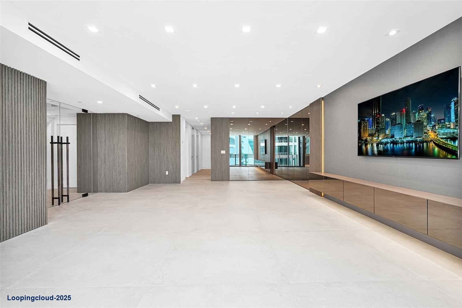 Stunning 2-Bedroom Flow-Through Residence with Ocean Views and Luxury Amenities