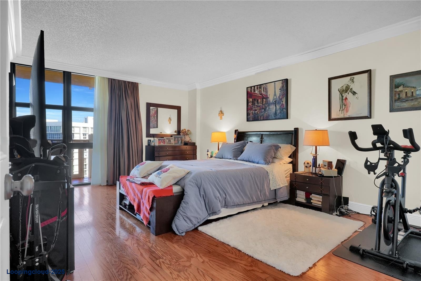 Beautiful Condo for sale