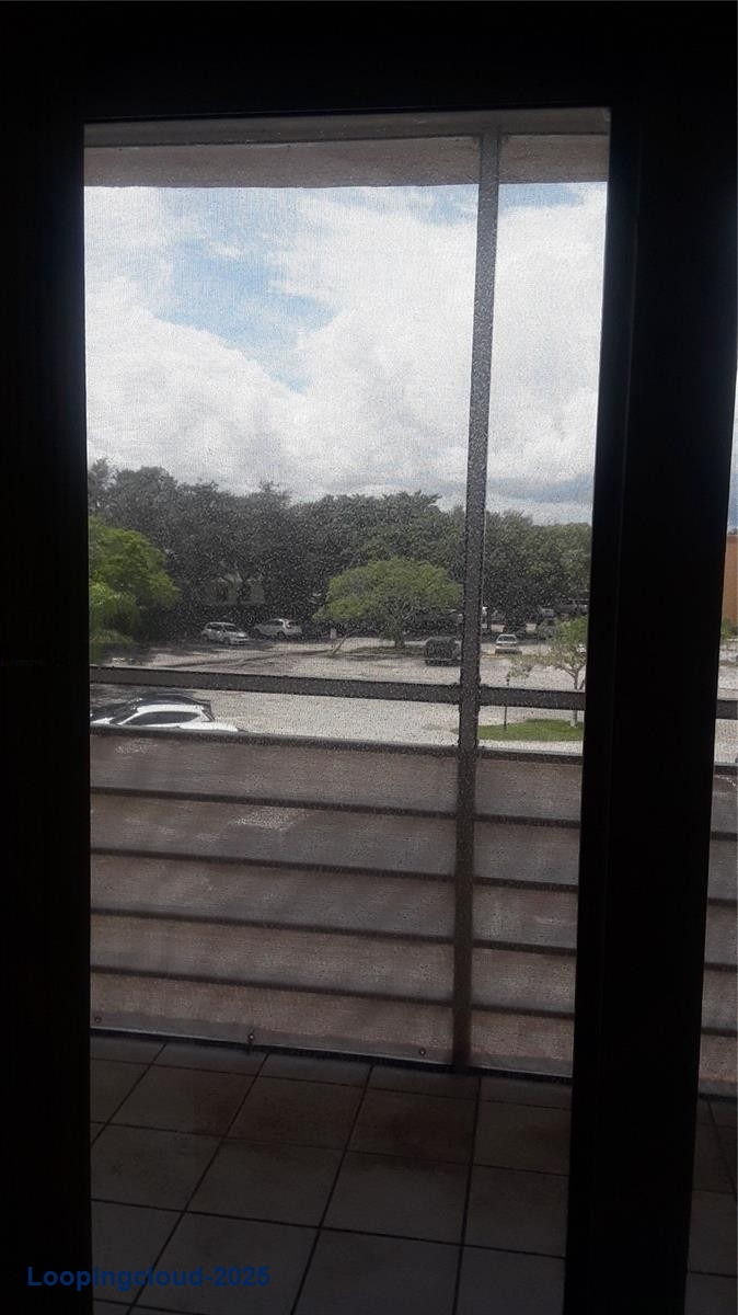 NIce Condo for sale