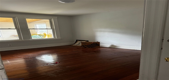 800 George Street, New Haven, CT 06511 New Haven Connecticut, 06511 | Investor's Dream: West River 3-Family with Upside & Income Potential
