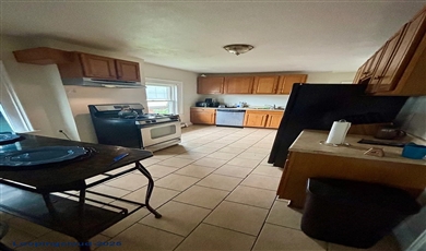 479 Broad Street, Hartford, CT 06106 , Hartford Connecticut                                                                                          06106