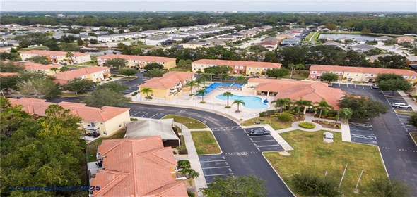 1118 PARK RIDGE CIRCLE Kissimmee Florida, 34746 | Beautiful Townhouse