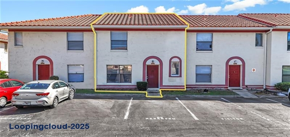1631 LITTLE FALLS CIR # 92 Orlando Florida, 32807 | Completely Remodeled Home