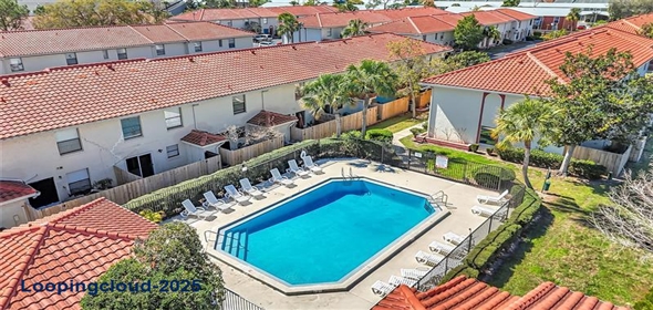 1631 LITTLE FALLS CIR # 92 Orlando Florida, 32807 | Completely Remodeled Home