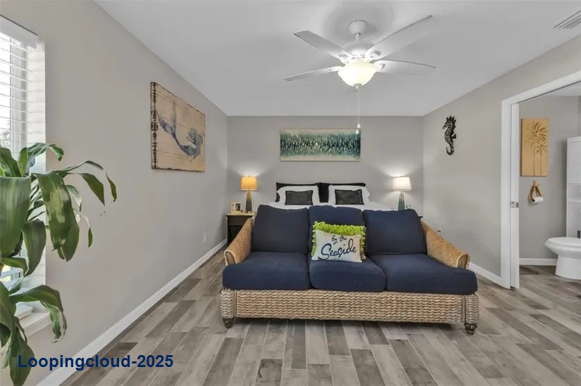 Single-Family Home with Modern Finishes & Privacy