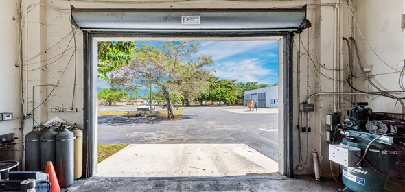 4790 NW 157th St, Hialeah Florida, 33014 | Prime ±115,863 Sq. Ft. Industrial Lot with Unmatched Connectivity – Ideal for Manufacturing or Distribution
