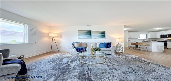 3932 ASHWOOD LANE #42 Sarasota Florida, 34232 | Gorgeous 2-Bedroom, 2 Bath Home