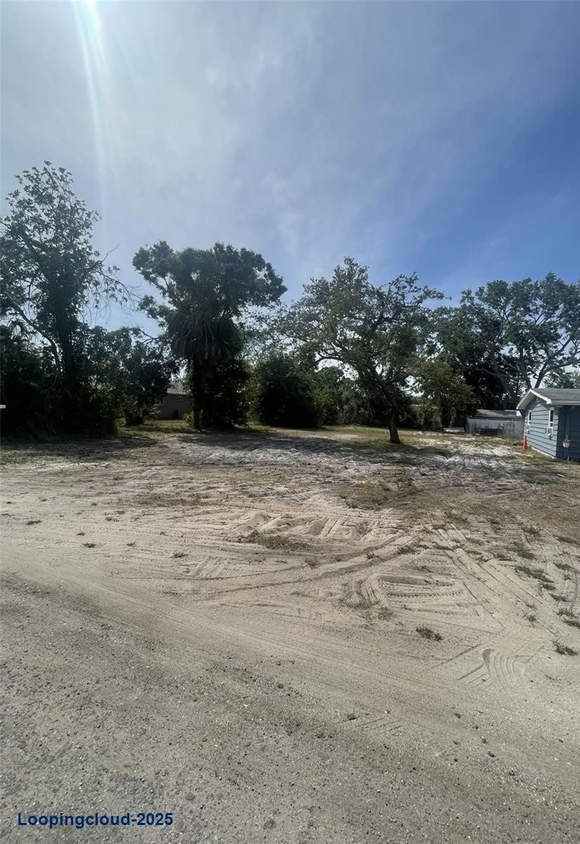 Build Your Dream Home in Whitfield Estates – Prime Sarasota Lot with Owner Financing!