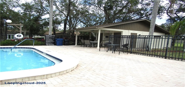 376 OAK HILL DRIVE #36 Sarasota Florida, 34232 | Exclusive Property