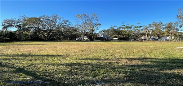 SIMMONS AVENUE Sarasota Florida, 34232 | Lot Available i8n Sarasota