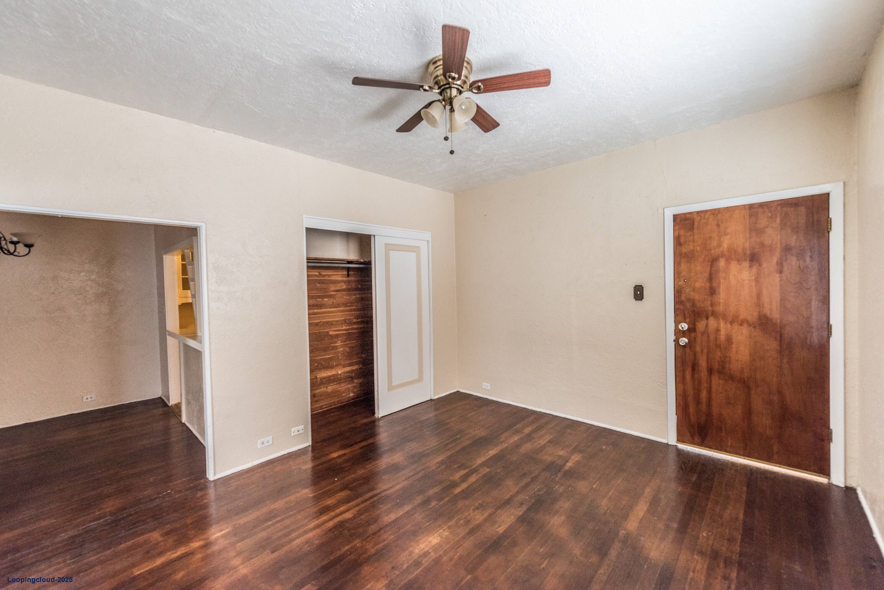 Commercial Property for Sale in Olmos Park Texas 78212