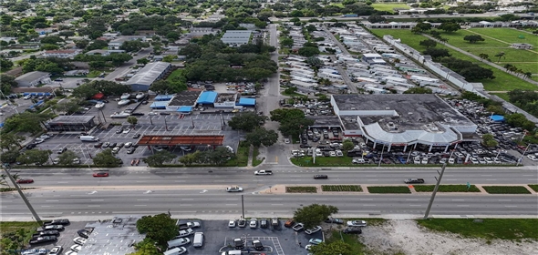 1300 N State Road 7 Hollywood Florida, 33021 | Prime used car dealership