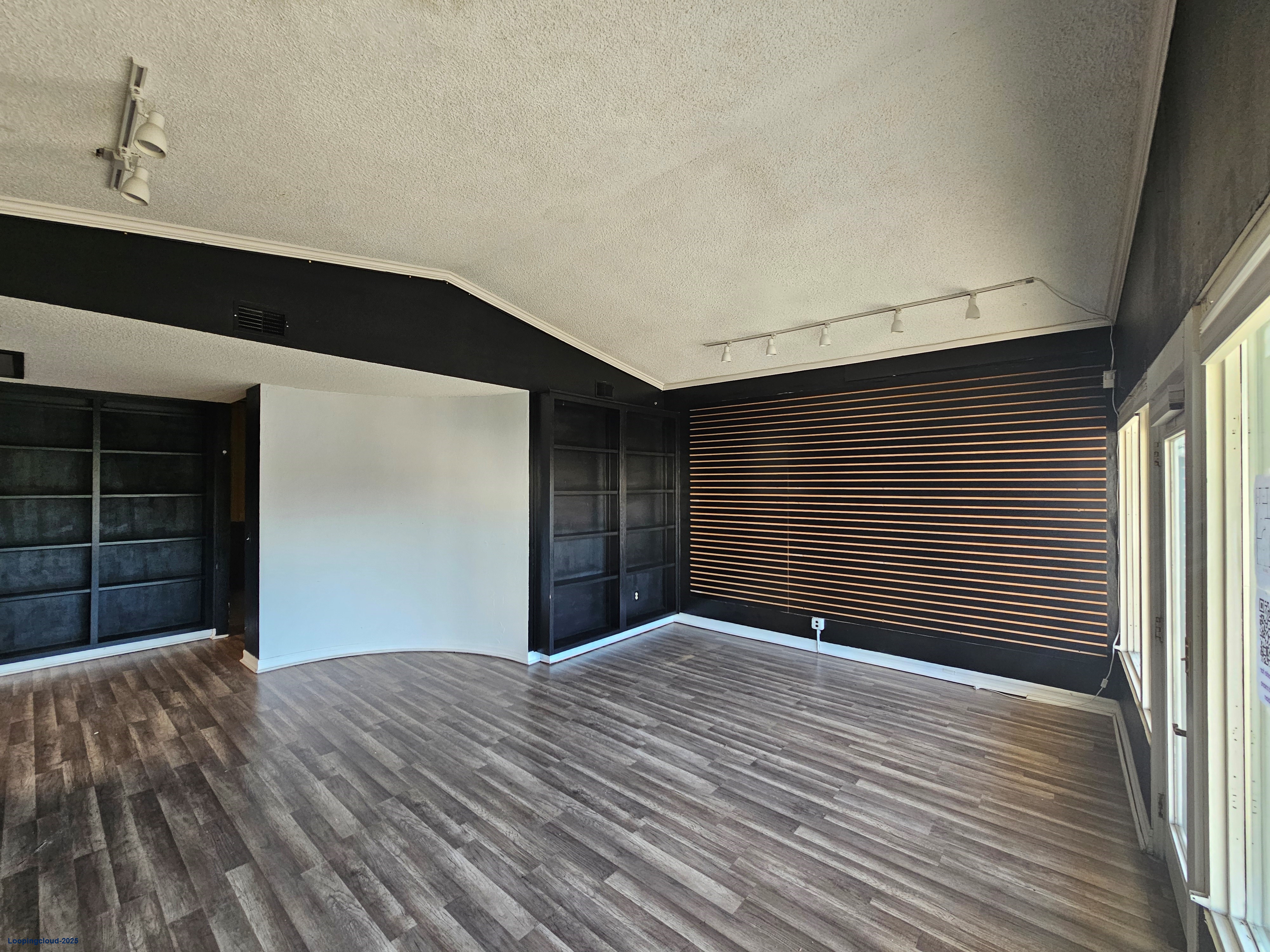 Incredible Retail Space for Lease