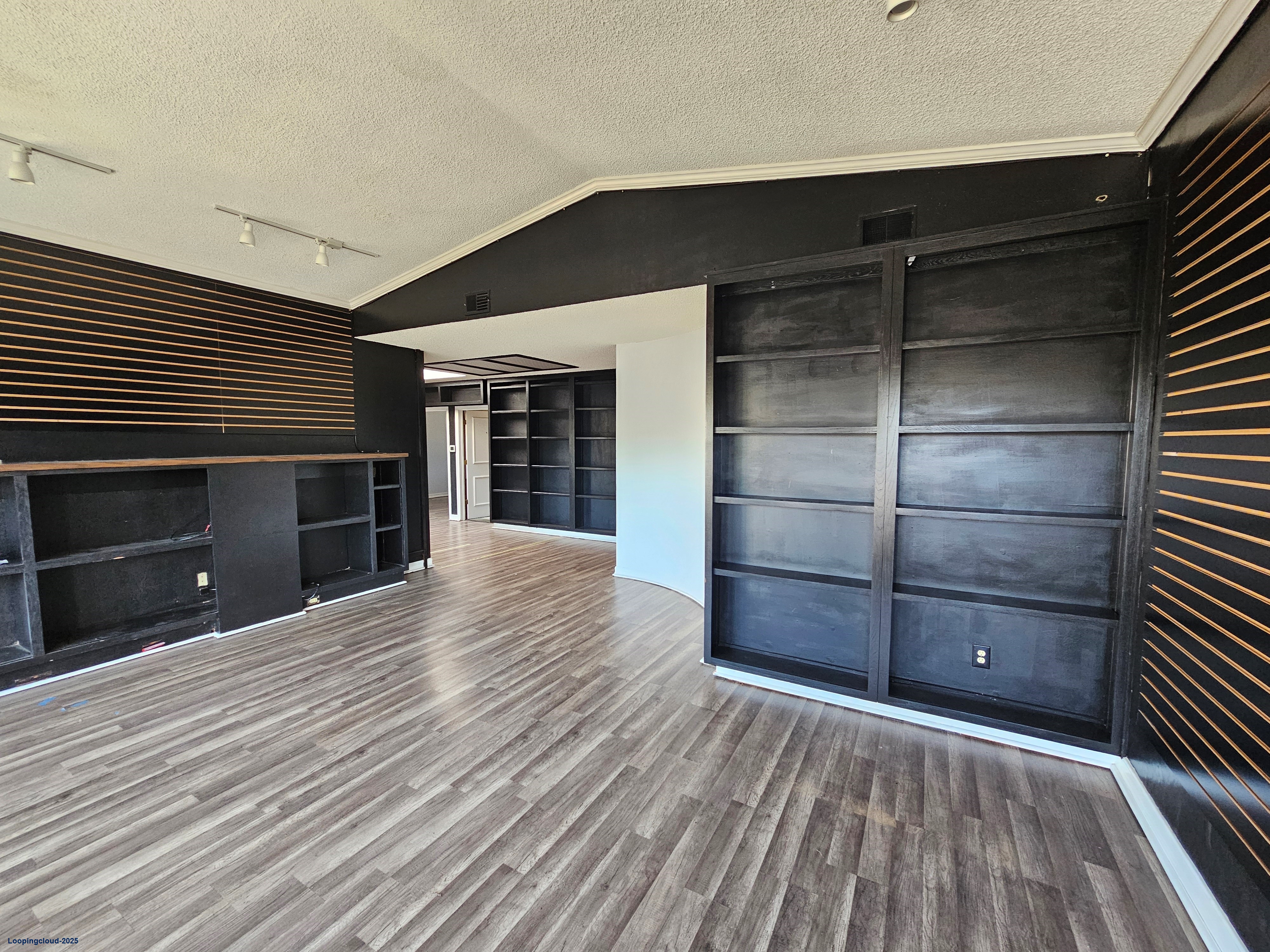 Incredible Retail Space for Lease