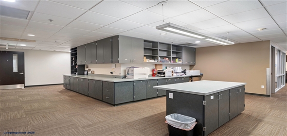 645 4th Street Bremerton Washington, 98337 | United Way of Kitsap - Office for Sale