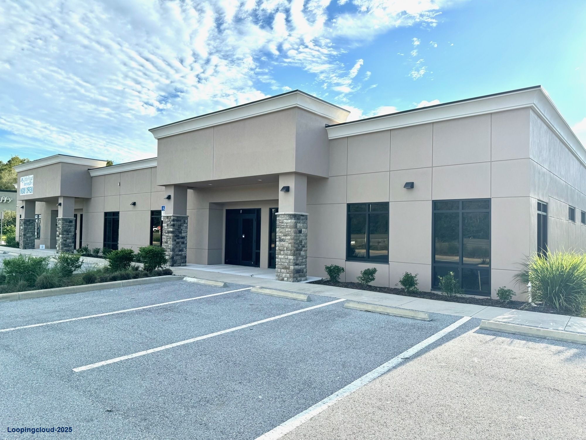 5079 & 5083 Little Rd