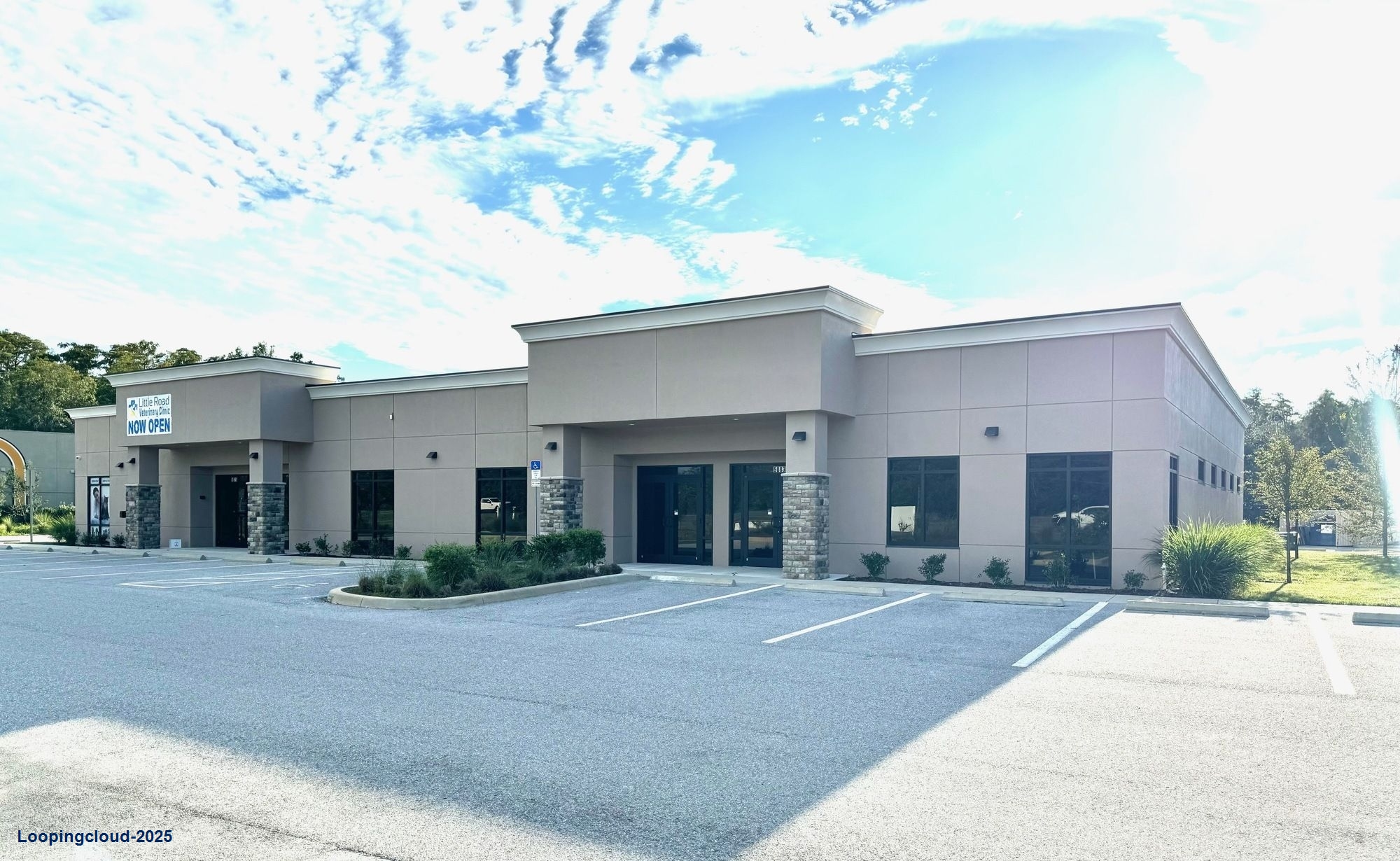 5079 & 5083 Little Rd