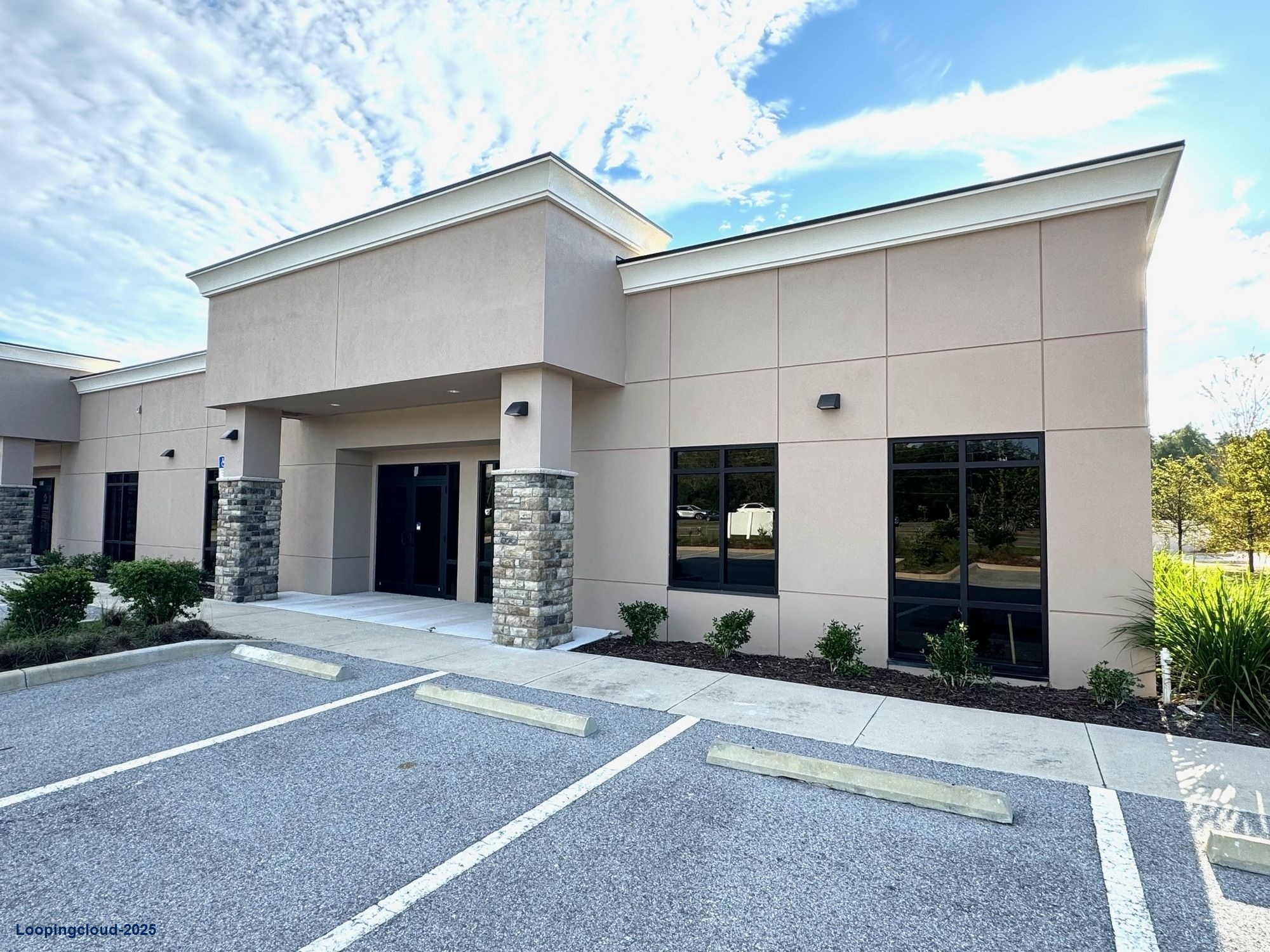 5079 & 5083 Little Rd