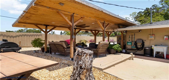 1212 PRINCETON AVE Bradenton Florida, 34207 | Ideal Home in the heart of Bradenton's Bayshore Gardens