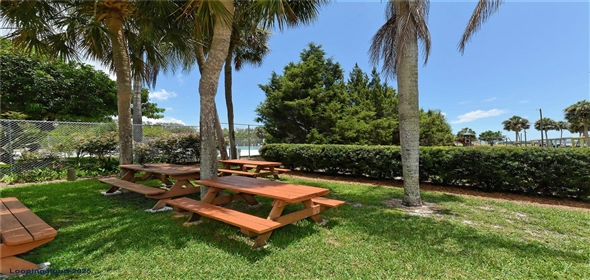 1212 PRINCETON AVE Bradenton Florida, 34207 | Ideal Home in the heart of Bradenton's Bayshore Gardens