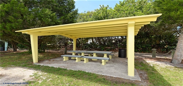 1212 PRINCETON AVE Bradenton Florida, 34207 | Ideal Home in the heart of Bradenton's Bayshore Gardens